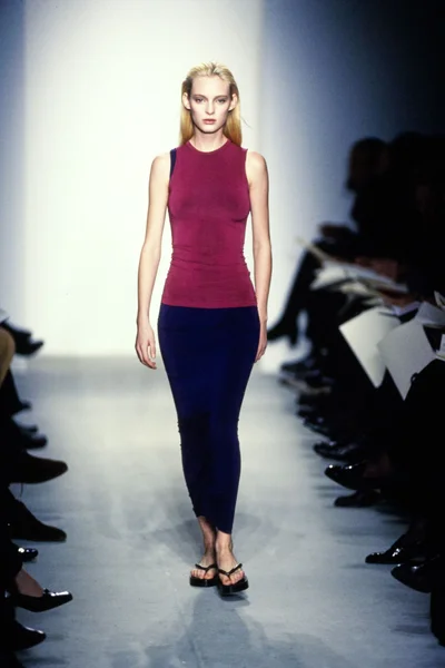 Look 60